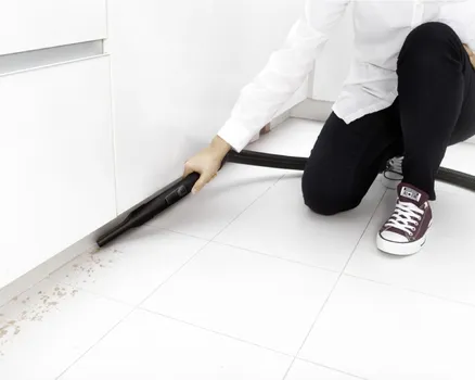 KARCHER VC 2 (ERP) USISIVAČ BELI (1 / 2)