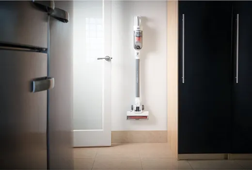 BLACK&DECKER BEŽIČNI ŠTAPNI USISIVAČ 18V 2U1 BLACK+DECKER (5 / 14)