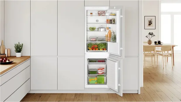 BOSCH KIV86NSE0 UGRADBENI HLADNJAK [SERIE 2 / E / 183L / 84L] (8 / 13)