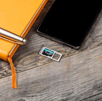 KINGSTON SDCG4 64GB / MICROSDXC (2 / 8)