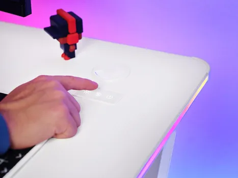 TRUST GXT 709 LUMINUS RGB (24 / 30)