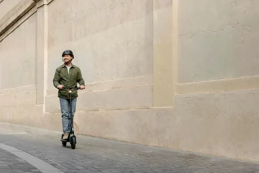 SEGWAY NINEBOT KICKSCOOTER F2 PRO E II | 460WH | 900W MAX | 25KM/H | 65KM | 120KG (4 / 8)