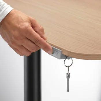 IKEA BEKANT 892.818.22 (4 / 7)