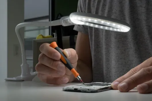 GOOBAY 60359 LUPA SA LAMPOM 6W 6500K (5 / 16)