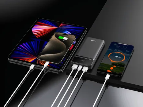 SWISSTEN POWER LINE II 10000MAH POWERBANK │ KAPACITET: 10,000 MAH (3.7V, 37 WH) │ TIP: LI-POLIMERSKA BATERIJA │ DIMENZIJE: 14.6×6.8×1.6 CM │ TEŽINA: 235 G │ MATERIJAL: VATROOTPORNI ABS + POLIKARBONAT │ LED DISPLEJ │ ULAZ (USB-C): DO 18W │ IZLAZI: 2X USB-A DO 22.5W, USB-C DO 20W │ PPS: DO 22W │ KABL: USB-C NA USB-C (1M, 3A) UKLJUČEN (3 / 3)