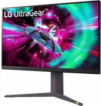 LG ULTRAGEAR 32GR93U-B [32 / UHD 4K / IPS / 1MS / 144HZ / HDR400 / G-SYNC / FREESYNC] (2 / 8)