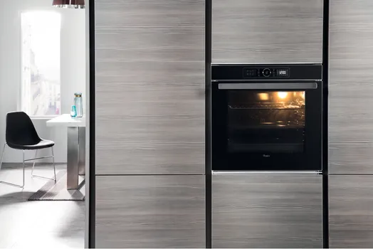 WHIRLPOOL PEĆNICA AKZM 8480 NB (3 / 4)