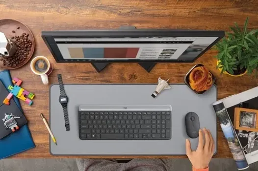 LOGITECH DESK MAT STUDIO [700x300x2mm] (8 / 10)