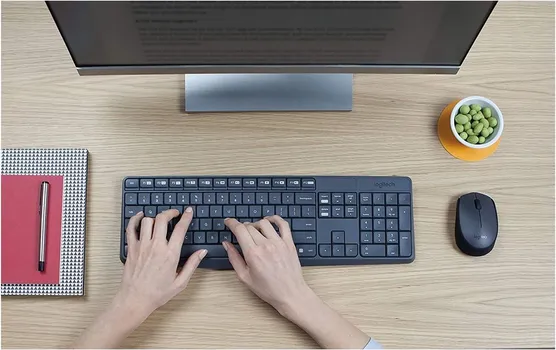 LOGITECH MK235 WIRELESS COMBO (1 / 34)