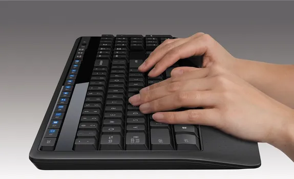 LOGITECH MK345 WIRELESS COMBO (8 / 21)