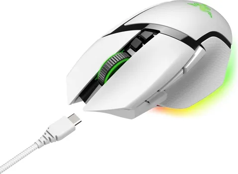 RAZER BASILISK V3 [WIRED] (16 / 31)