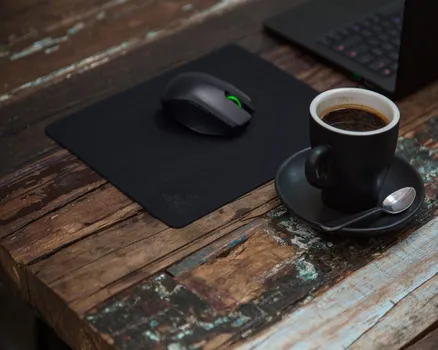 RAZER GOLIATHUS MOBILE - STEALTH EDITION S | MULTICOLOR [270x215x1.5mm] (15 / 19)