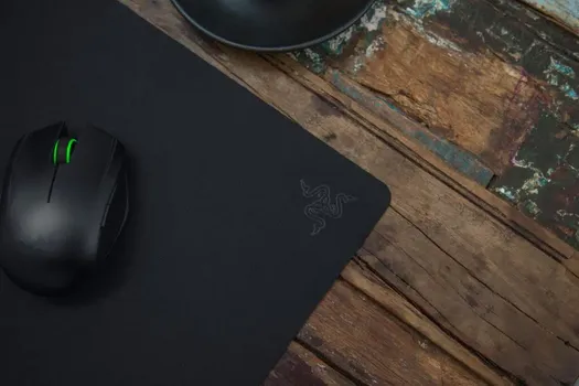 RAZER GOLIATHUS MOBILE - STEALTH EDITION S | MULTICOLOR [270x215x1.5mm] (16 / 19)
