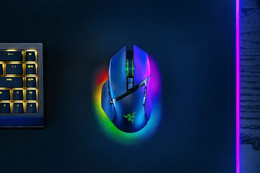 RAZER BASILISK V3 PRO [WIRELESS] (10 / 29)