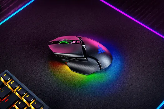 RAZER BASILISK V3 PRO [WIRELESS] (16 / 29)