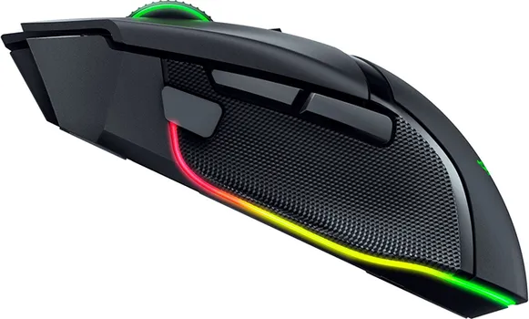 RAZER BASILISK V3 PRO [WIRELESS] (24 / 29)