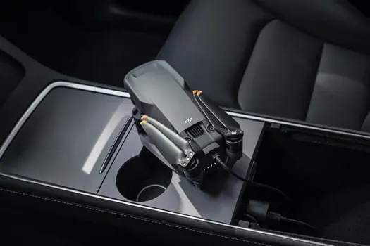 PUNJAČ ZA AUTO DJI 65W CAR CHARGER DJI MAVIC 3 / AVATA (2 / 2)