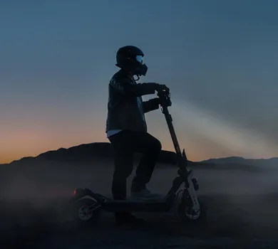 ELEKTRIČNI TROTINET SEGWAY NINEBOT KICKSCOOTER GT3 PRO (4 / 4)