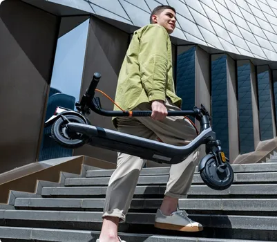 SEGWAY ELEKTRIČNI ROMOBIL NINEBOT KICKSCOOTER E2 II (5 / 8)