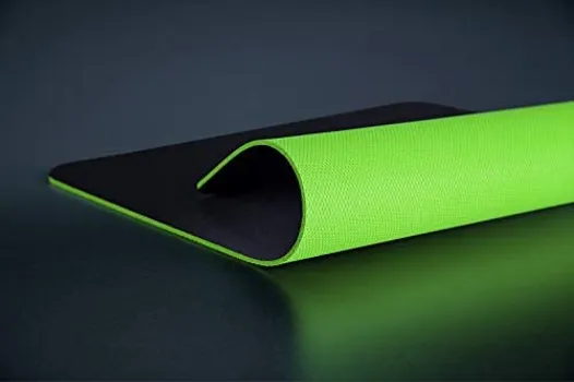 RAZER GIGANTUS V2 XXL [940x410x4mm] (13 / 17)