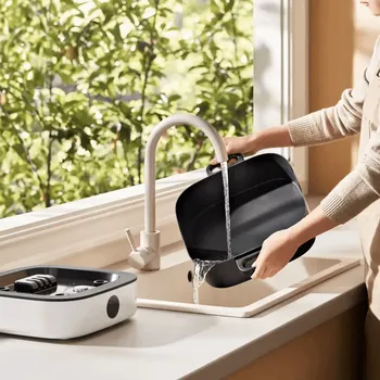 XIAOMI MULTIFUNCTIONAL HOT POT COOKER 6L MULTIFUNKCIONALNI COOKER │ 6L KAPACITET │ 2000W BRZO ZAGRIJAVANJE │ 6 NIVOA TOPLOTE │ TIMER + MEMORIJA │ PREMAZ PROTIV LIJEPLJENJA │ ODVOJIVI LONAC │ ZAŠTITA OD SUVOG KUVANJA (8 / 9)