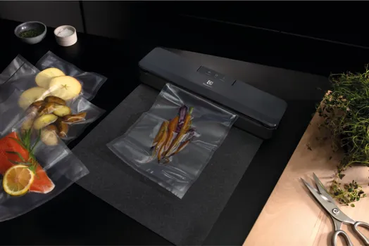 ELECTROLUX E4VS1-4AG APARAT ZA VAKUMIRANJE (2 / 4)